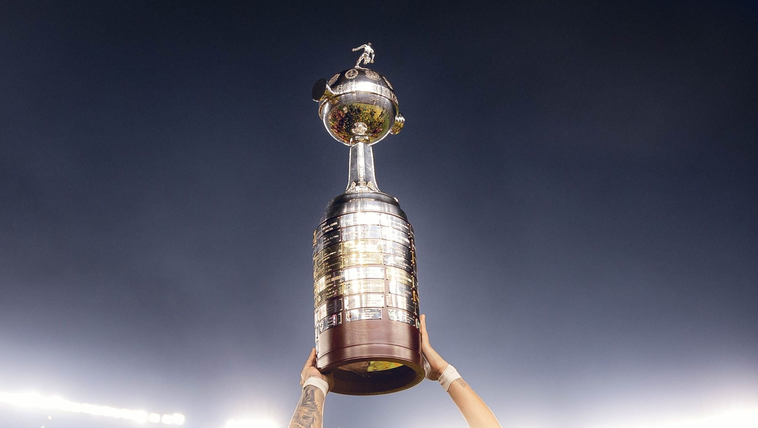 Boca Juniors demite treinador após campanha ruim na Libertadores