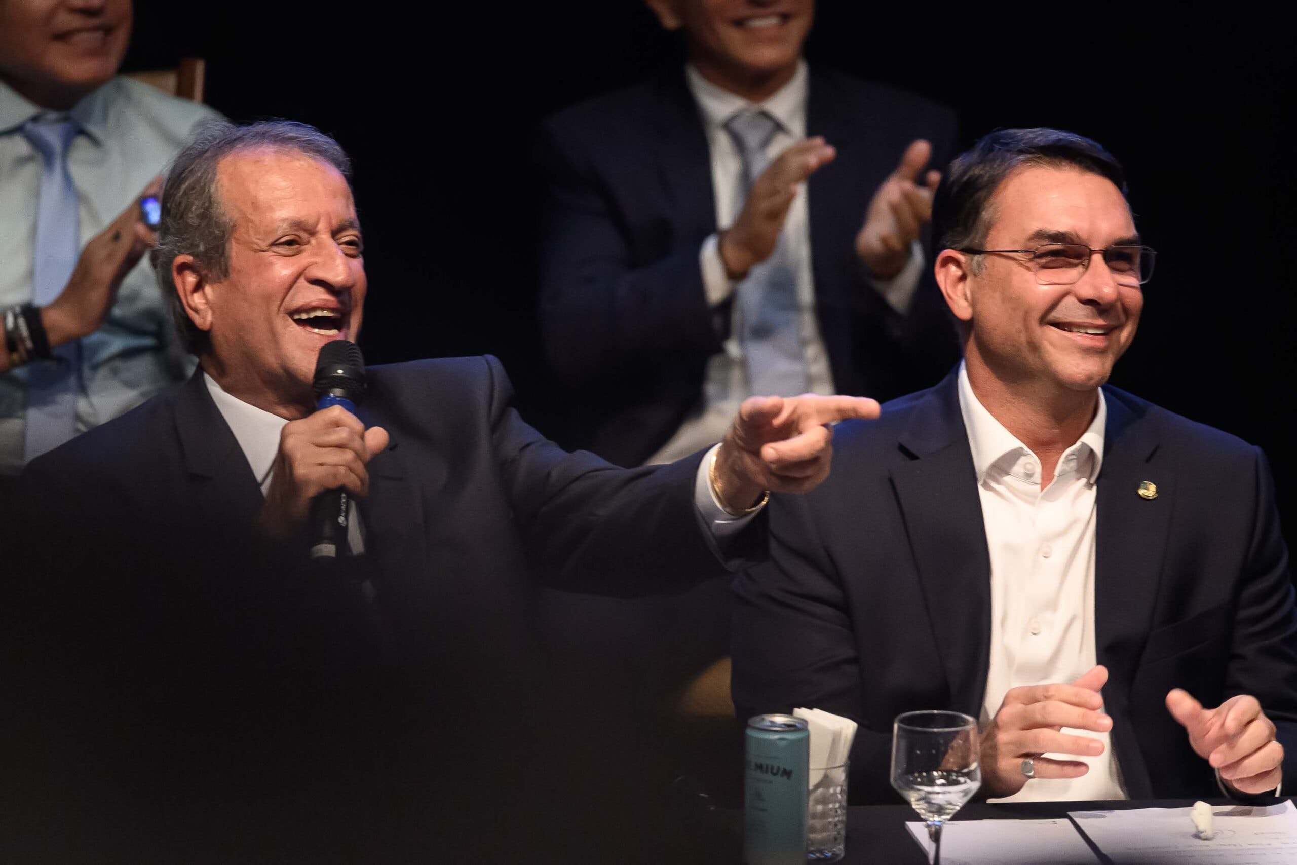 Valdemar: veto à visita de Flávio a Bolsonaro o fará subir nas pesquisas