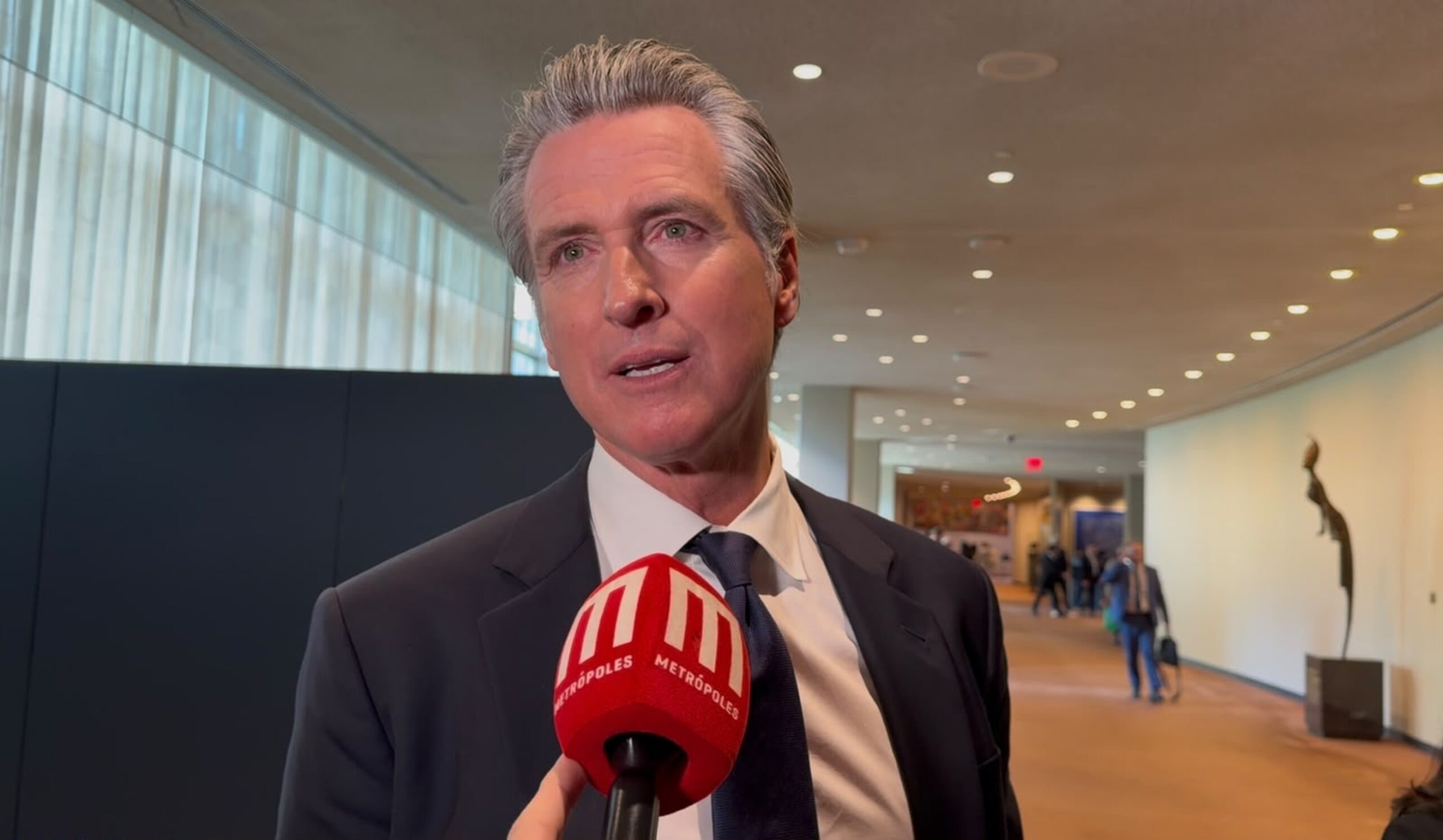 Governador da Califórnia teme interferência dos EUA nas eleições do Brasil