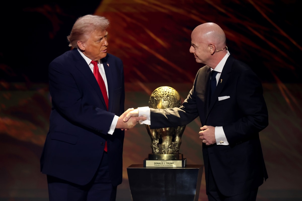 Trump intervém e Fifa anula suspensão de artilheiro dos EUA