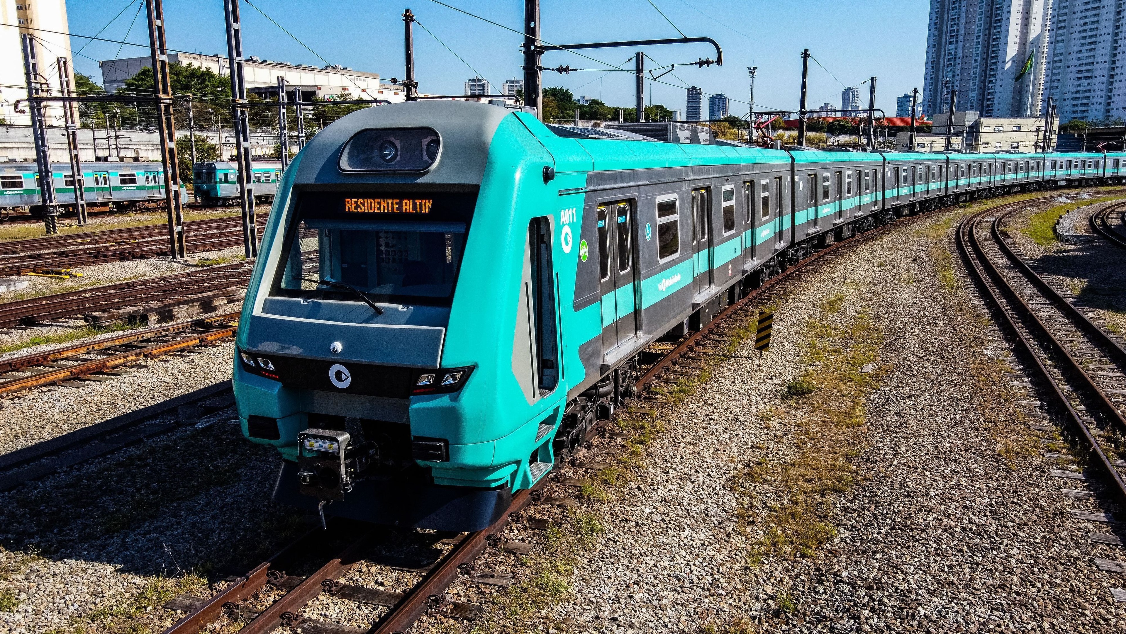 Homem morre após ser atropelado por ônibus no Terminal Parque Dom Pedro II