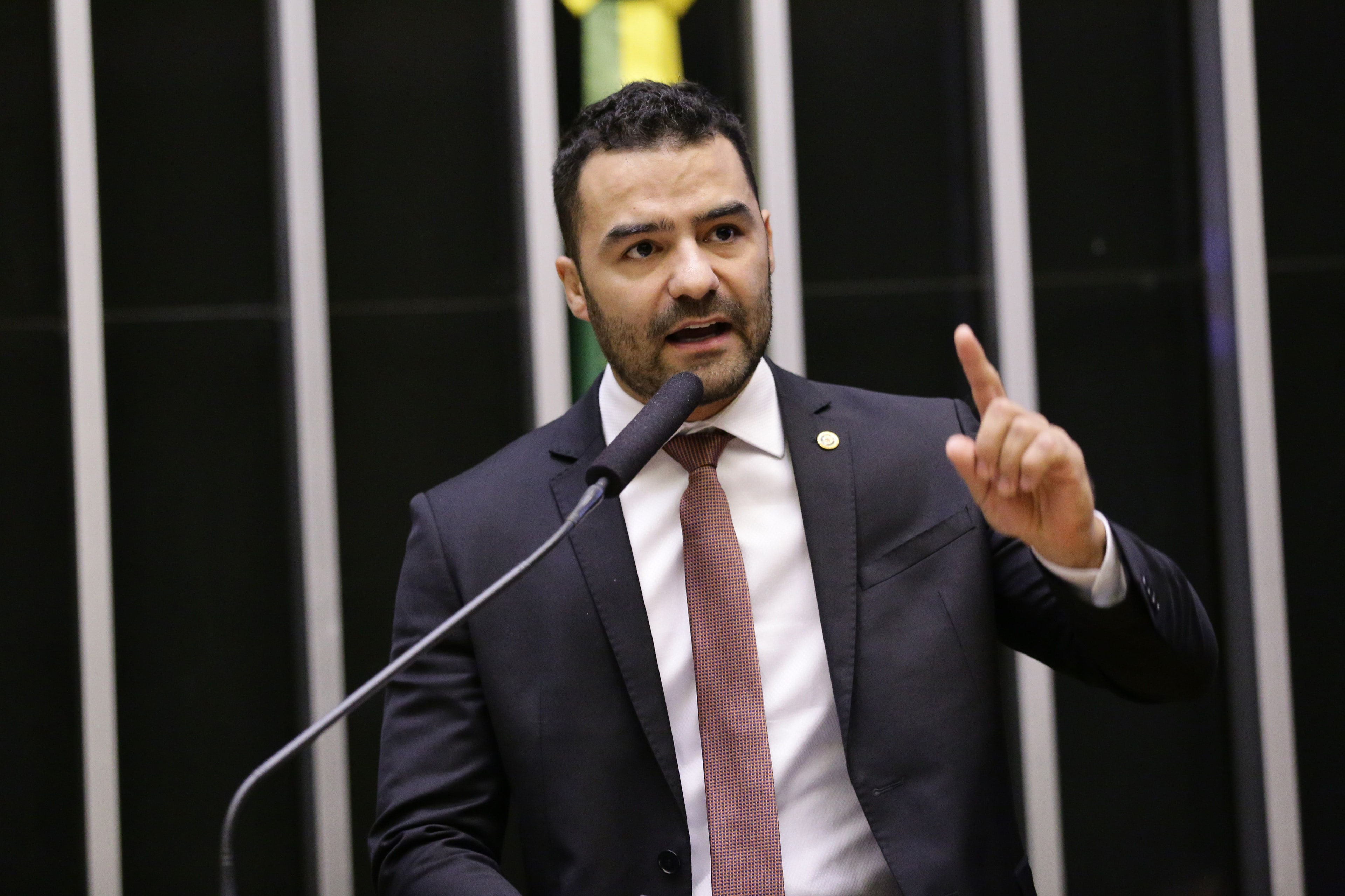 TJ-SP condena Arthur do Val por intolerância religiosa contra muçulmanos