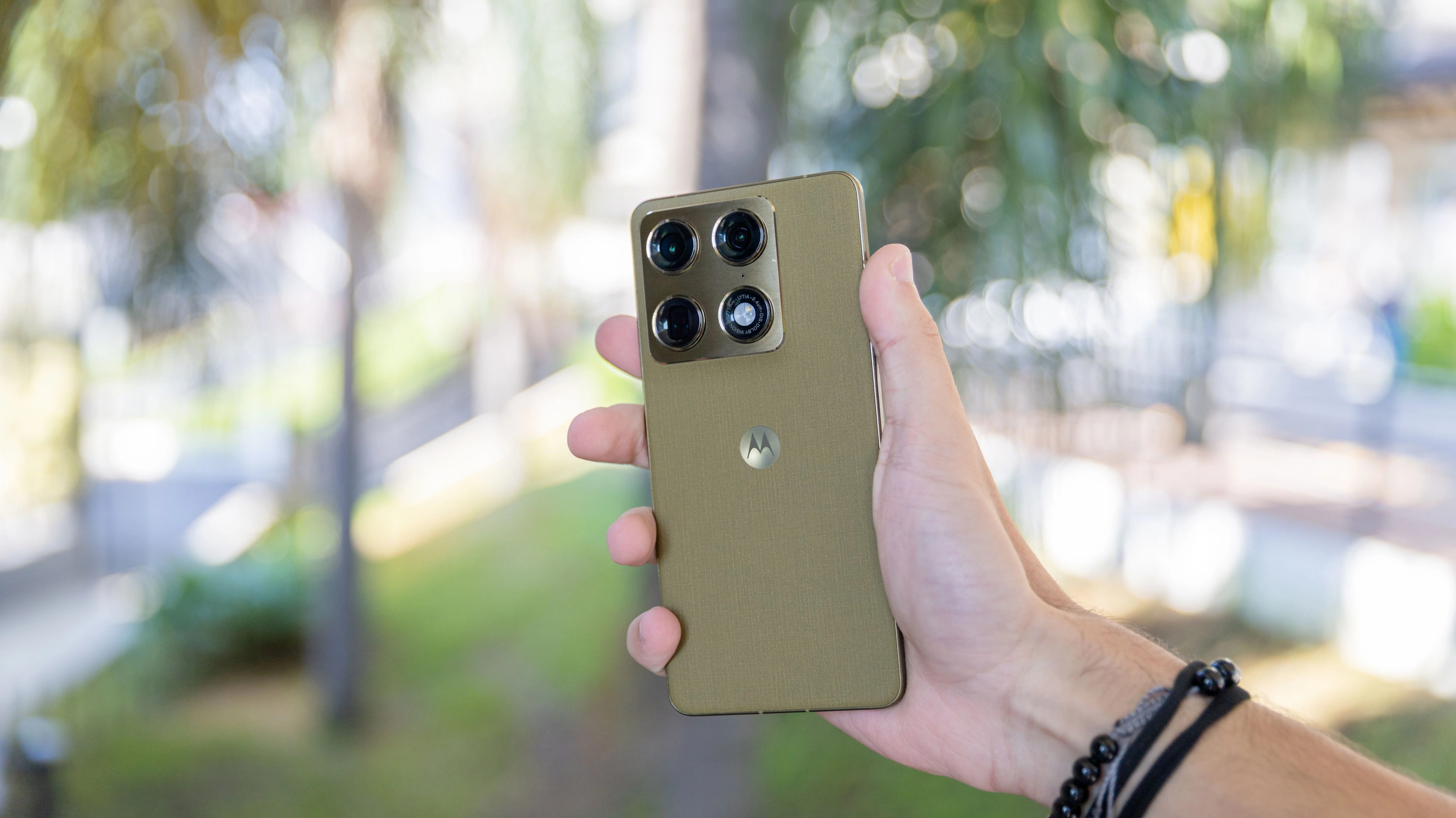 5 celulares mais baratos que podem ser melhores que o iPhone 17