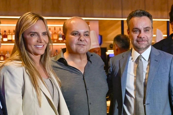 Presidente do Republicanos-DF diz que Gustavo Rocha fica na chapa de Celina