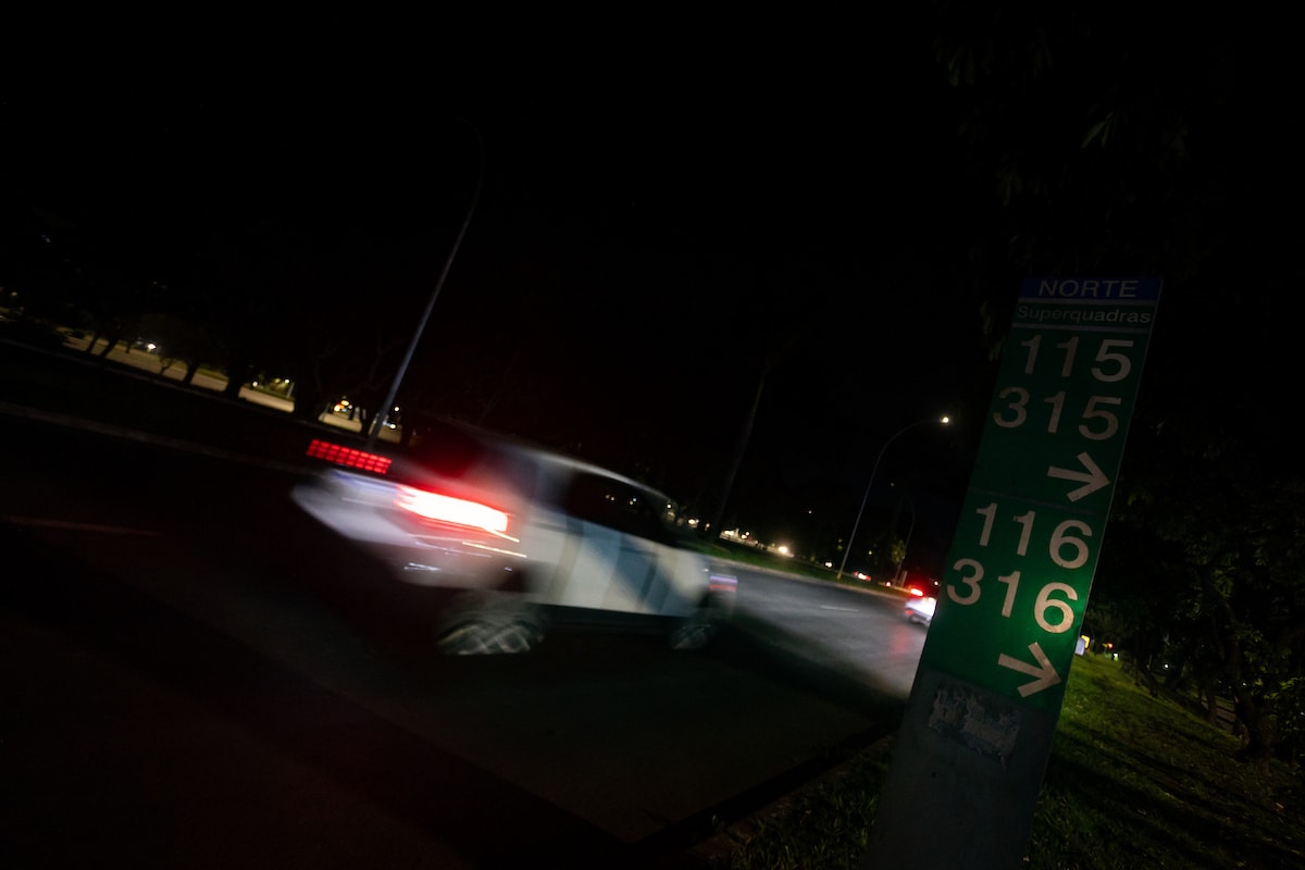 Mesmos locais, velhos problemas. Breu ainda domina regiões do DF. Veja vídeo