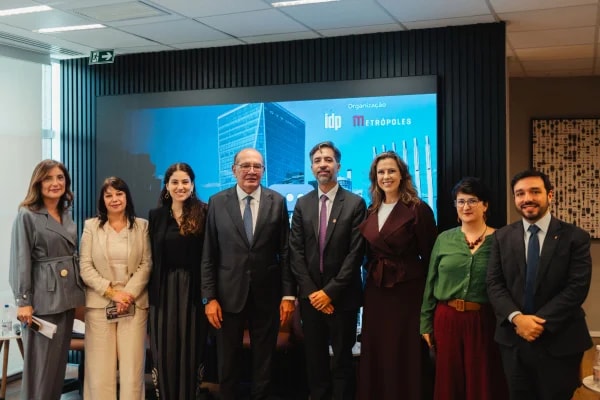IDP Debates aborda violência contra mulheres no ambiente digital