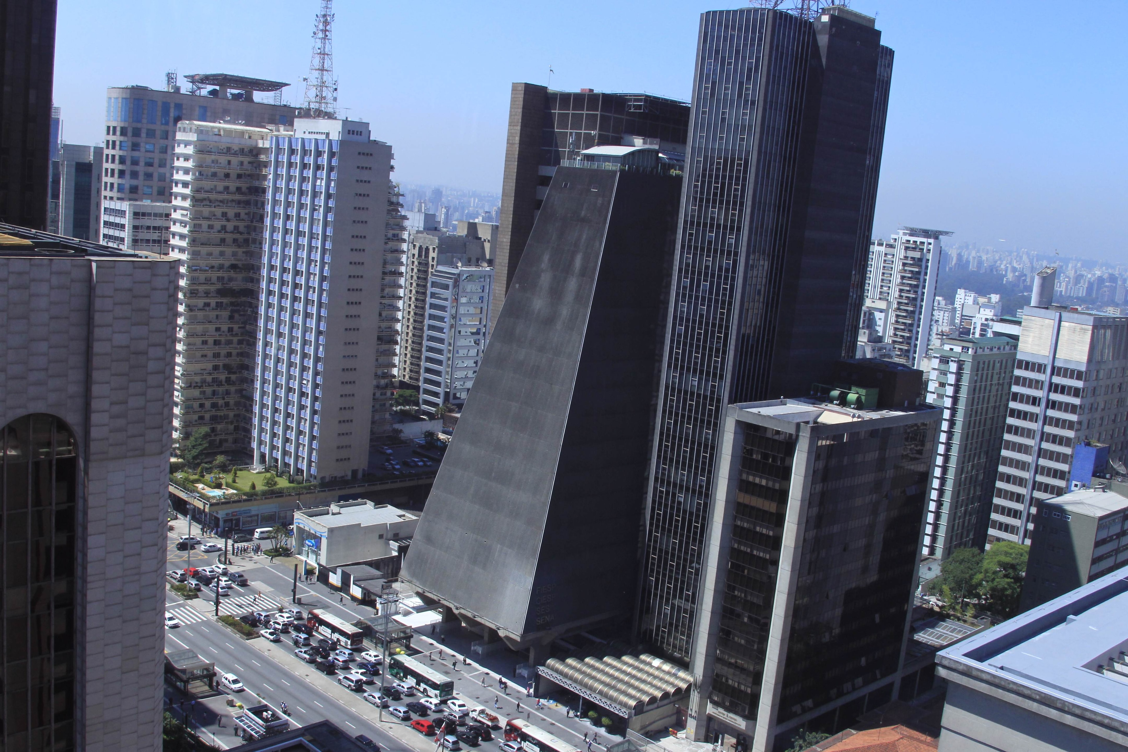 Vamos fazer um texto de convergência, diz Hugo sobre transição da 6×1