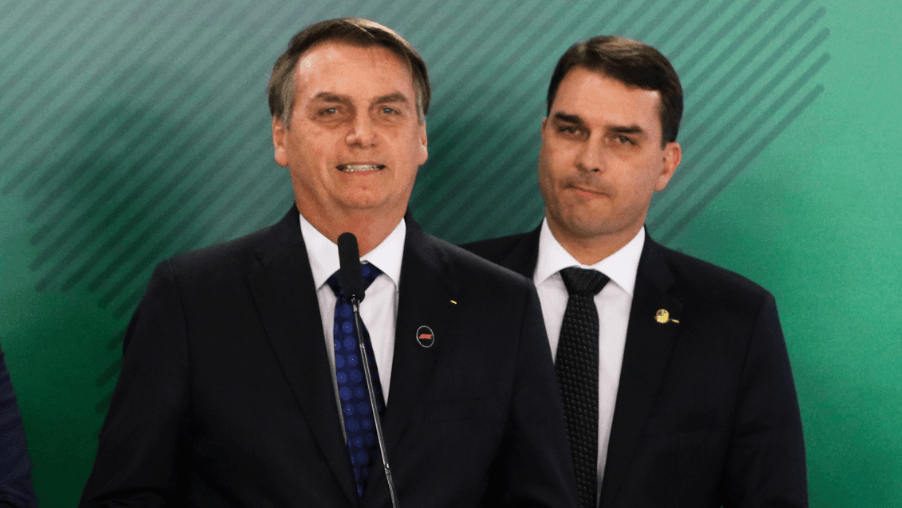 Raquel evita nacionalização e diz que falou sobre o povo em campanha em PE