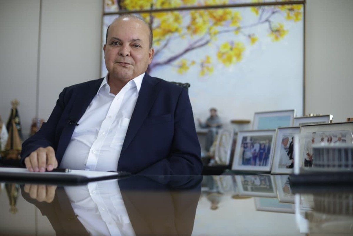 Ibaneis deixa vela queimando em gabinete e Celina espera para ocupar