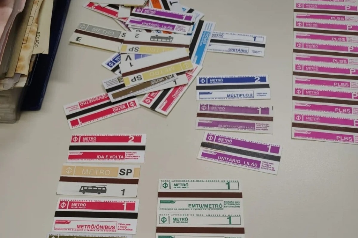 Bilhetes magnéticos do Metrô não serão mais aceitos a partir deste domingo