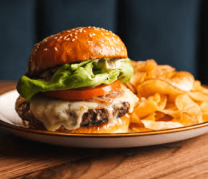 Restaurantes dos EUA reduzem carne nos hambúrgueres para enfrentar inflação