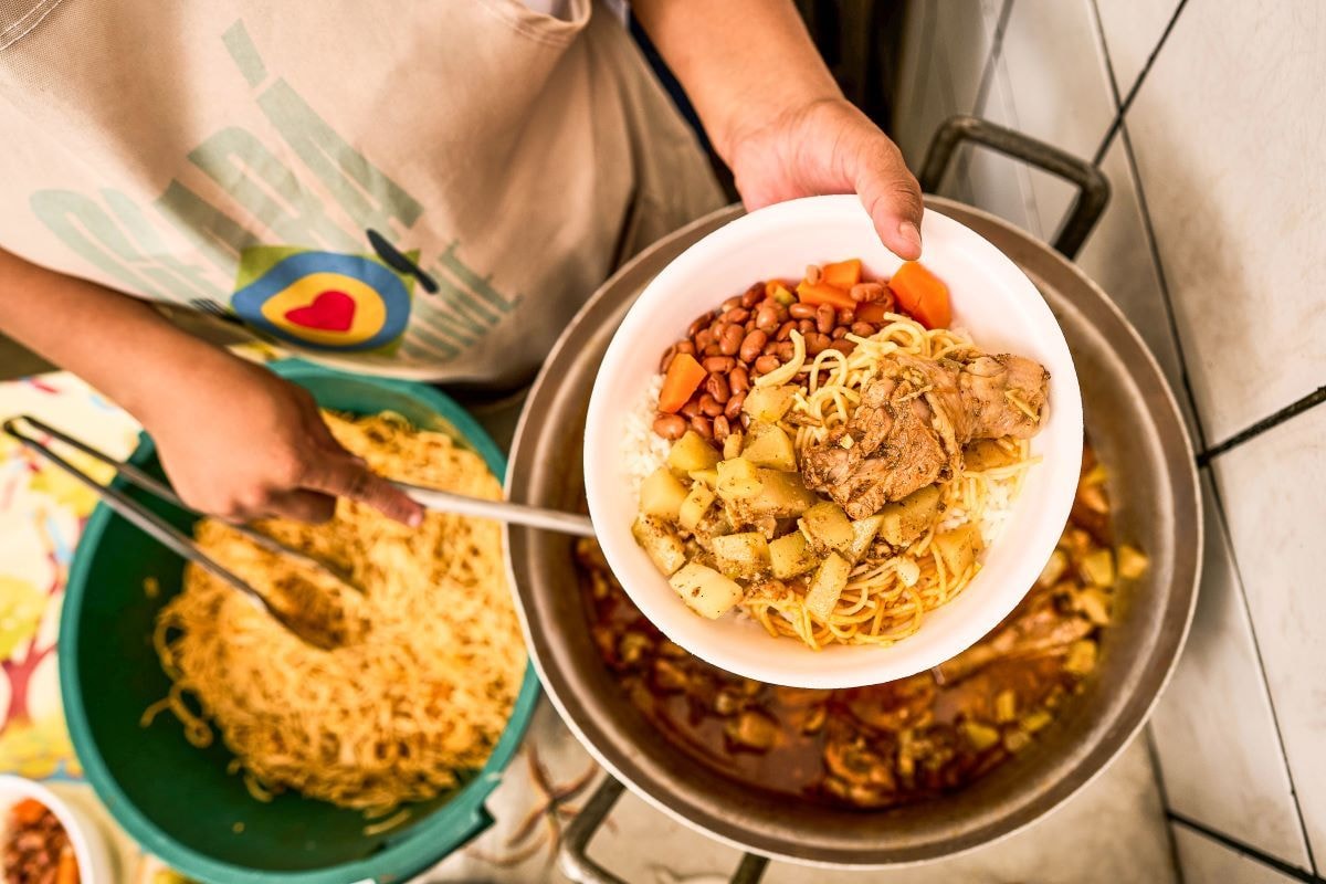 Fome sem explicação? Descubra por que isso acontece