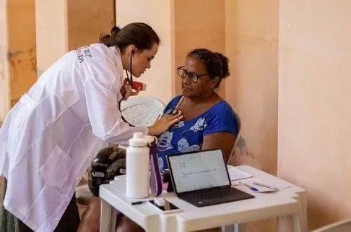 Unidade de saúde oferece consultas e exames gratuitos na Bahia