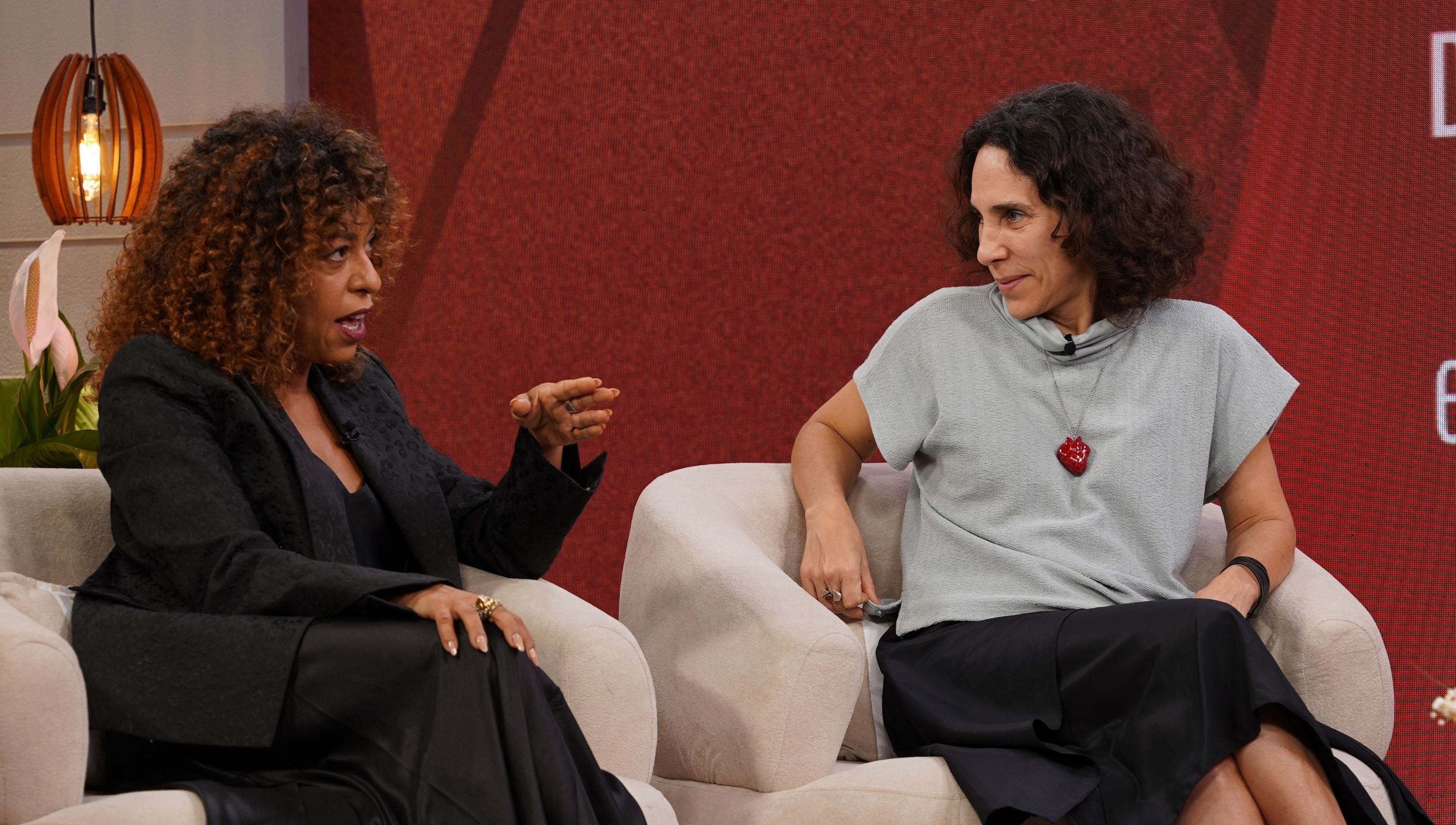 Ana Paula Padrão defende independência feminina: “Vista como submissa”