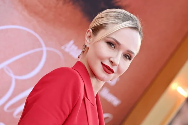 Após relação conturbada, mãe desabafa sobre morte de Hayden Panettiere