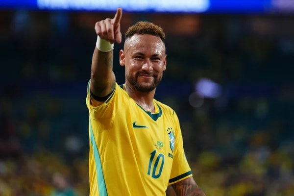 Ancelotti pretendia usar Neymar em possível prorrogação contra o Japão