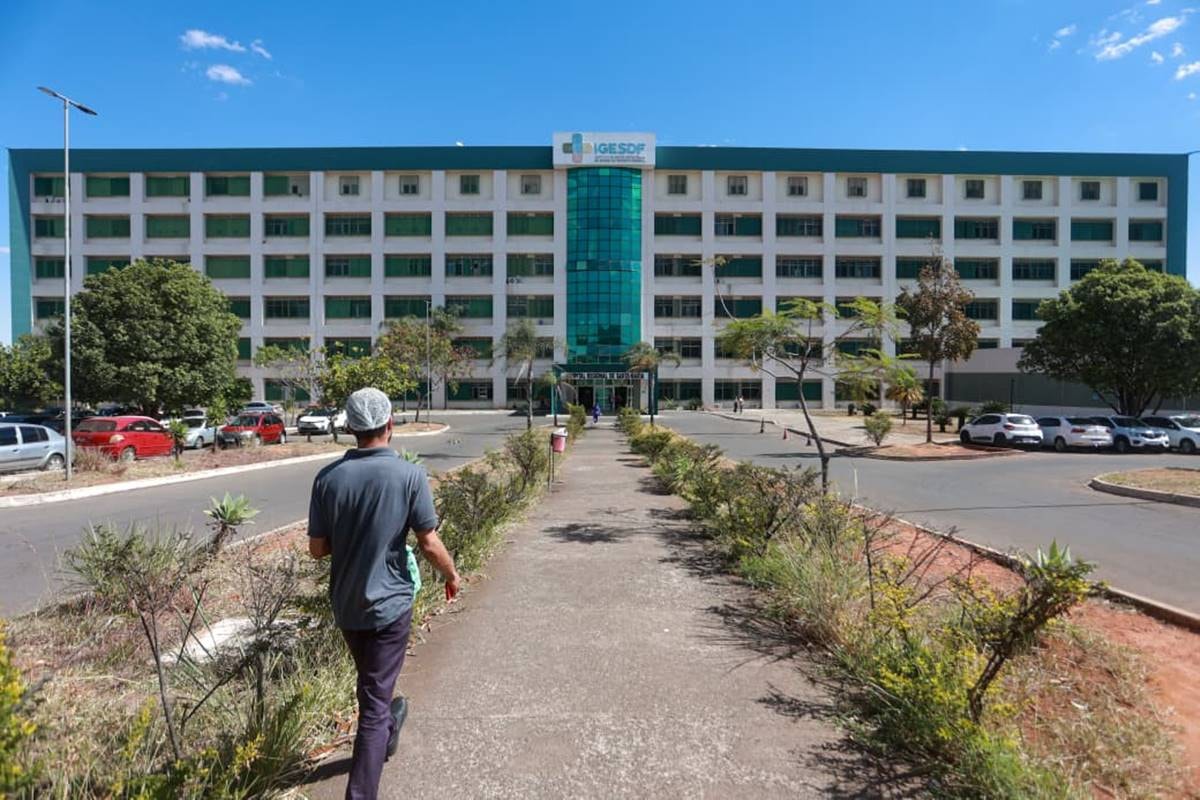 Servidores suspeitos de intoxicação em hospital no DF recebem alta