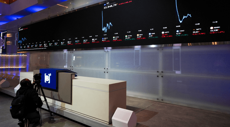 Petrobras, Braskem, Copasa, Hapvida, Magalu, BB e mais ações para acompanhar hoje