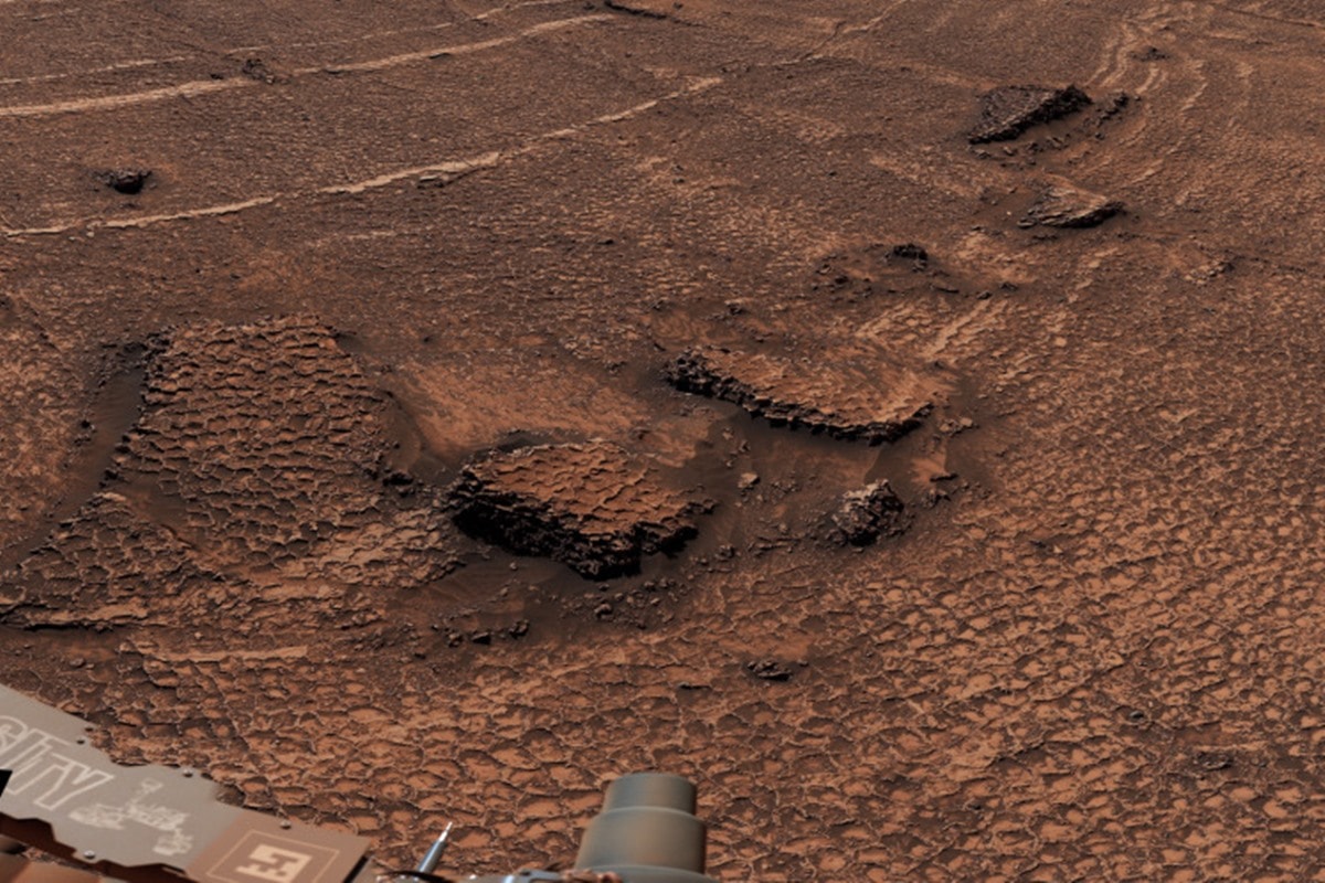 Rover Curiosity, da Nasa, encontra campos com “favos de mel” em Marte