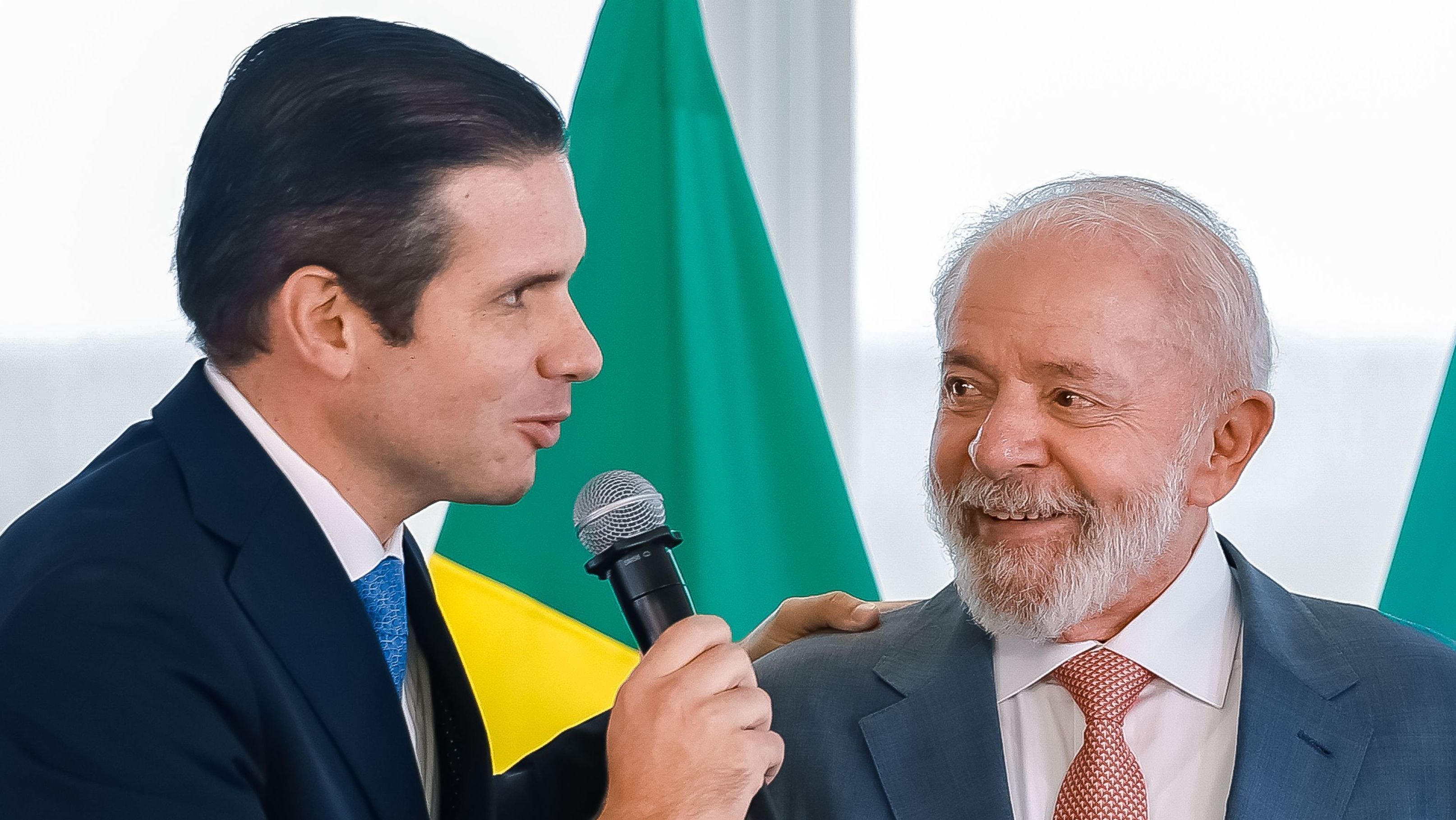 Governo mira acelerar fim da taxa das blusinhas e comissão será antecipada