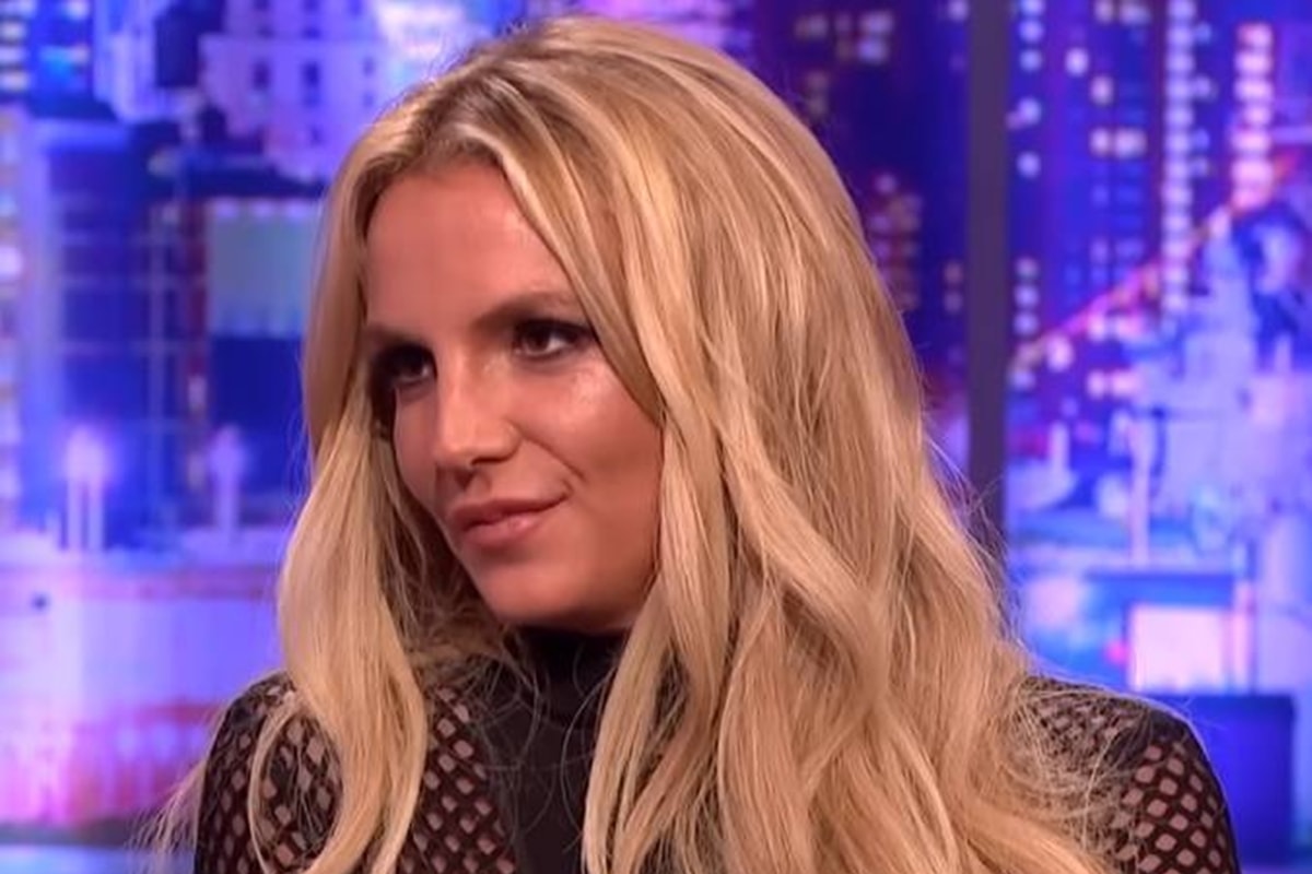 Motivo da internação de Britney Spears é revelado. Saiba detalhes