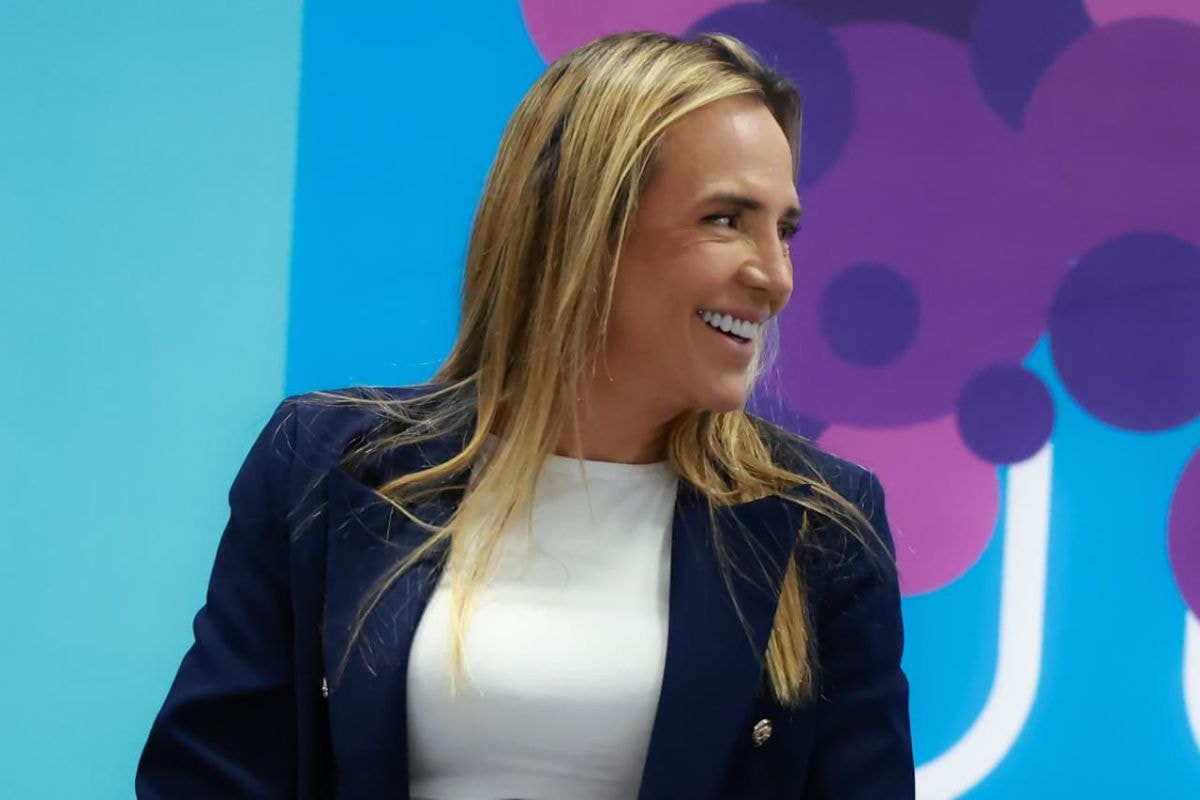 Celina anuncia estudo para implementar tarifa zero no transporte do DF