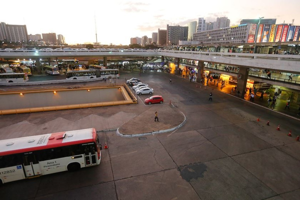Empresas de ônibus repudiam greve dos rodoviários: “População é quem perde”