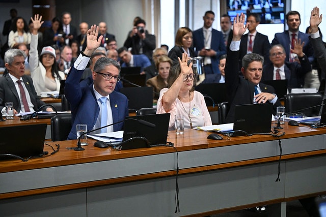 PEC da Segurança preserva repasses das bets ao esporte após aprovação no Senado