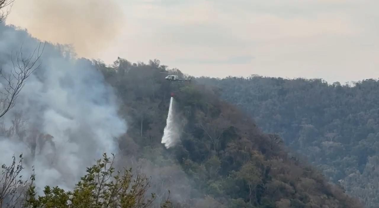 Defesa Civil de SP alerta para temporais e risco de incêndios no estado