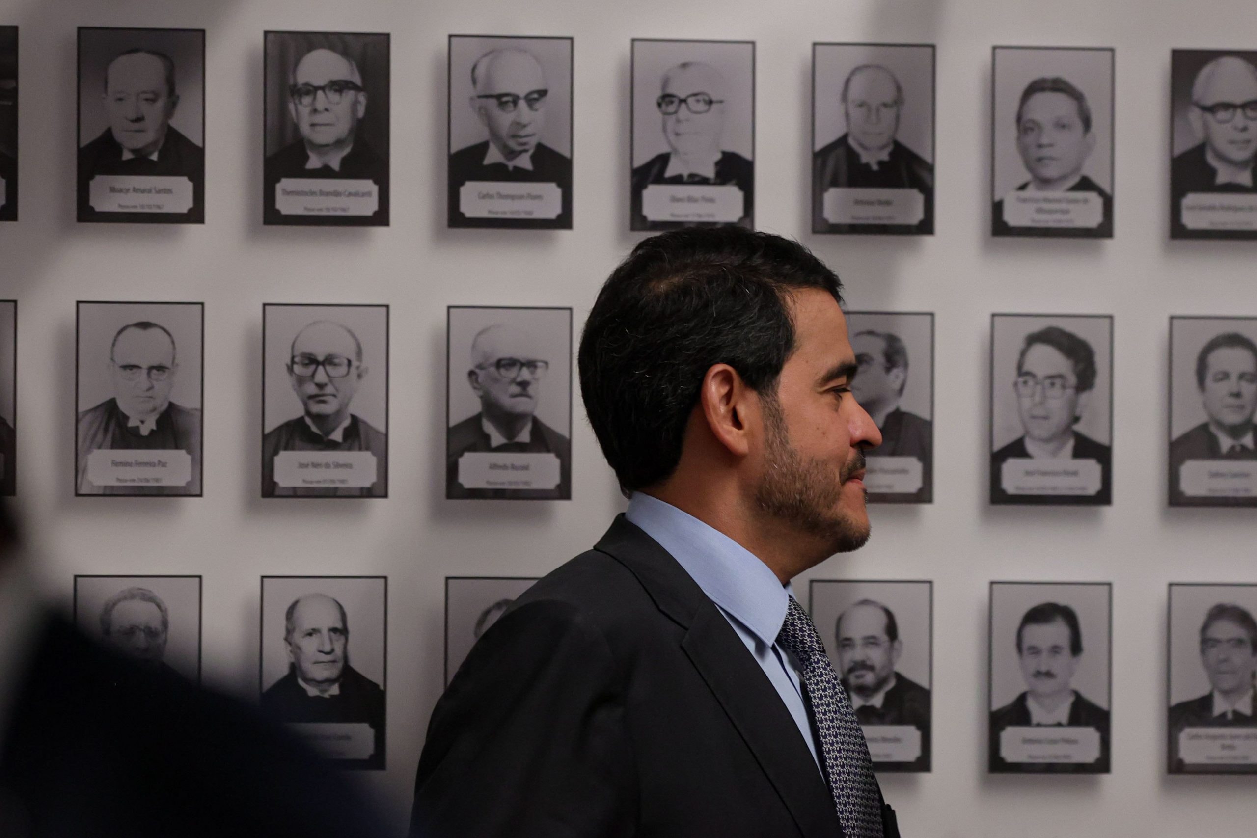 Em campanha para o STF, Messias se reúne com relator da indicação