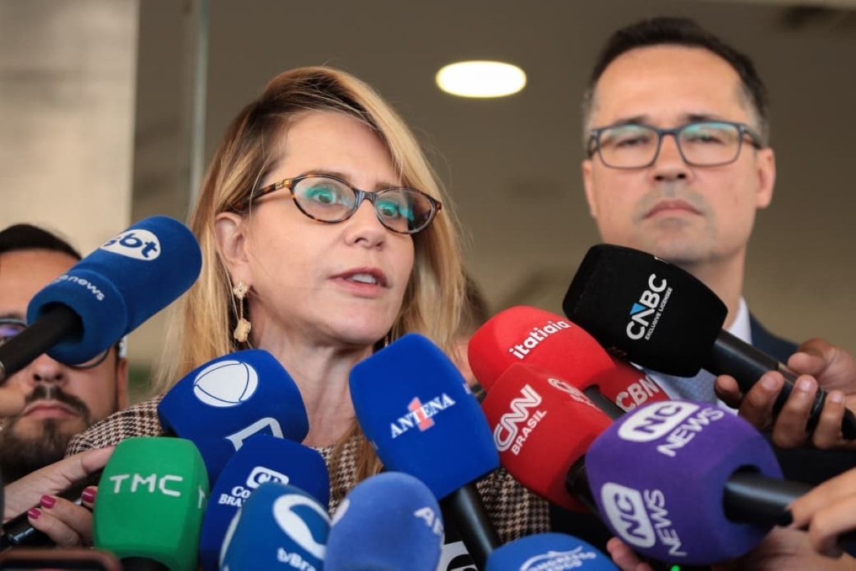 Campanha de Flávio vai abrir sigilos exigidos por Lula: "Desafio aceito"