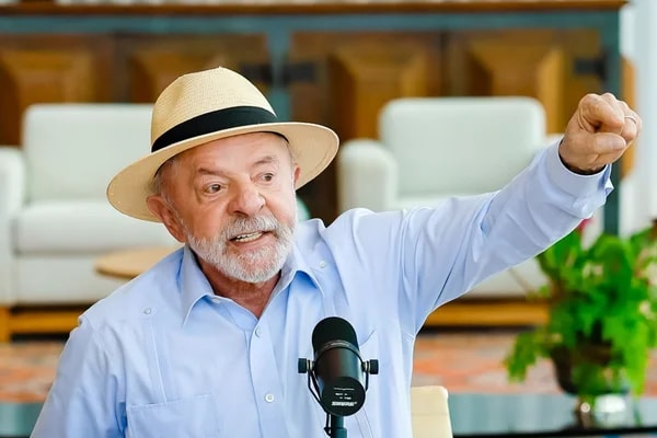 Palanques dos sonhos falham e Lula e Flávio recorrem a planos B em MG