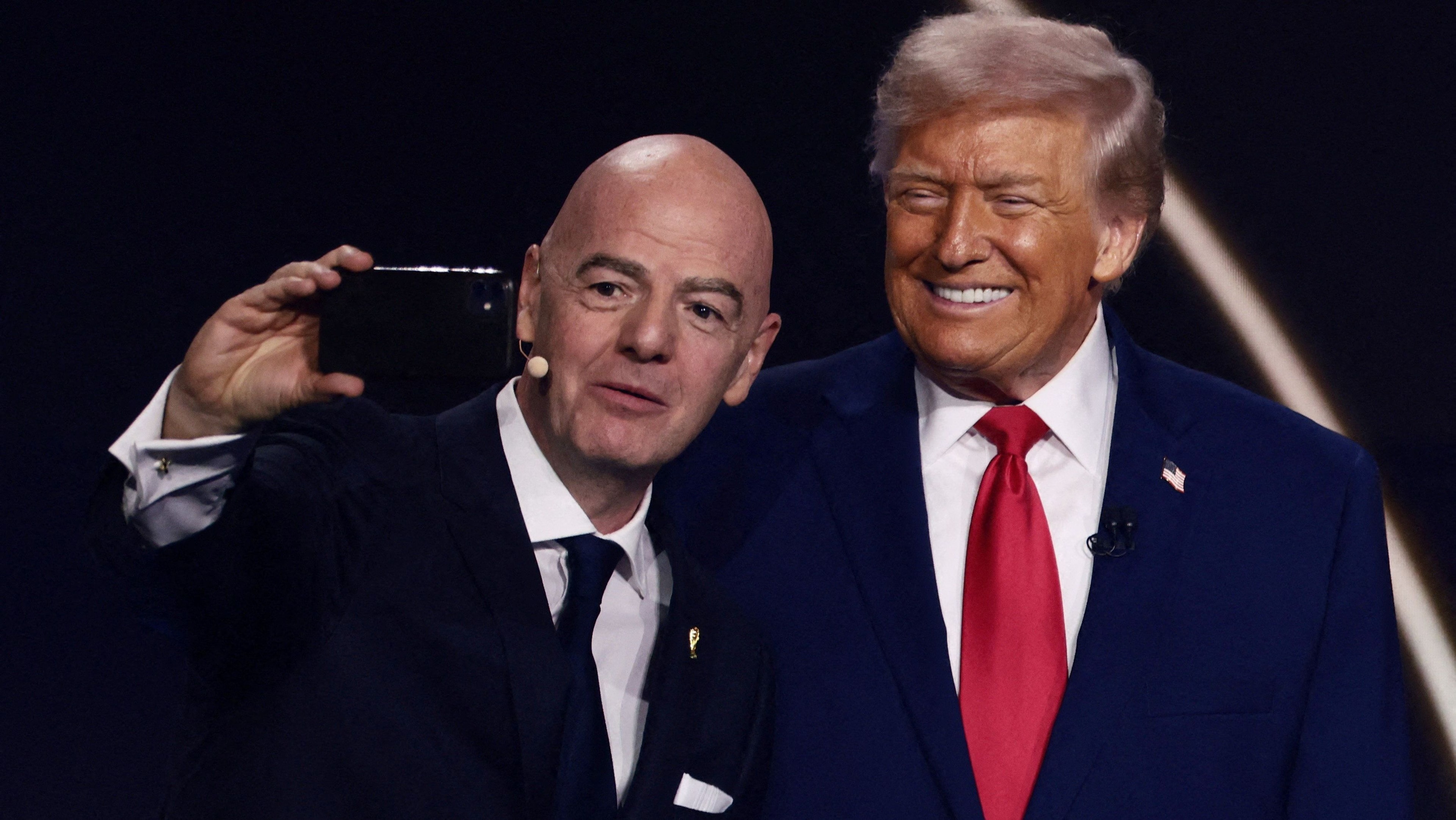 Conmebol apoia Infantino apesar de crise na Fifa