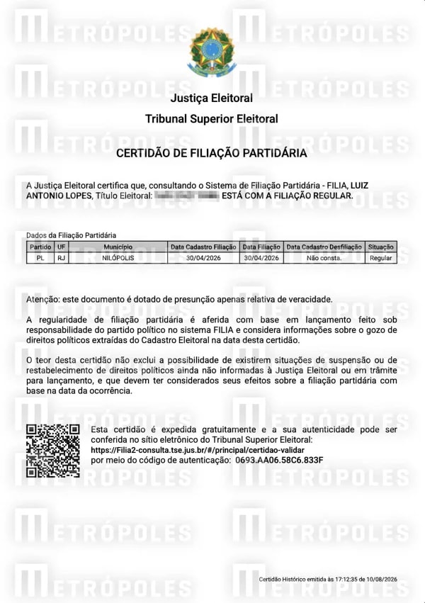 Homem que relatou "armação" contra vice de Flávio é filiado ao PL