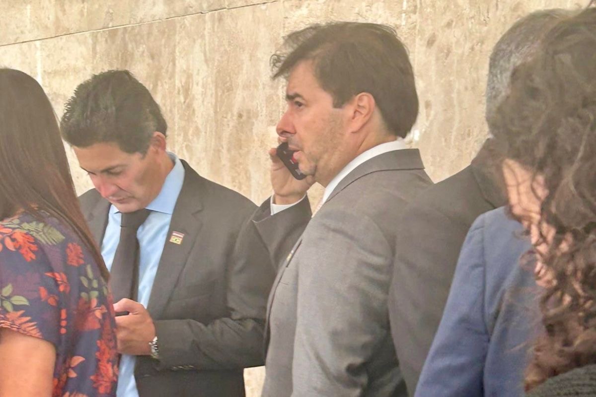 Ex-presidentes da Câmara na posse do novo chefe da articulação de Lula