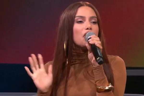 Anitta faz crítica durante avaliação no Dança dos Famosos: "Não é funk"