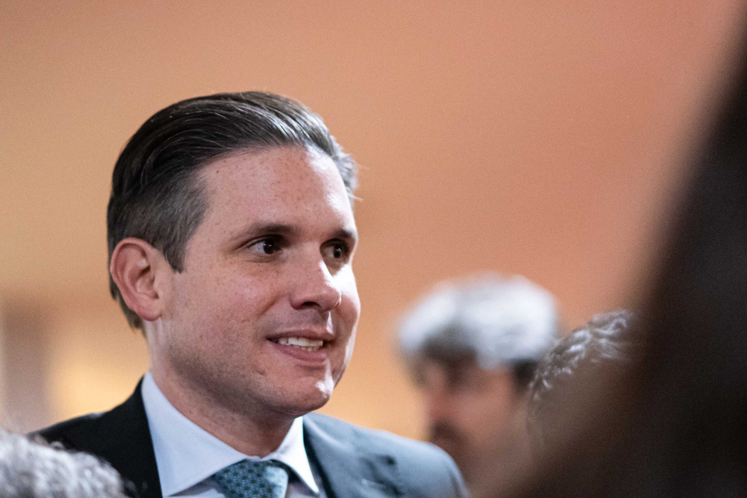 Motta articula blocão para encurralar PL na disputa pelo comando da Câmara