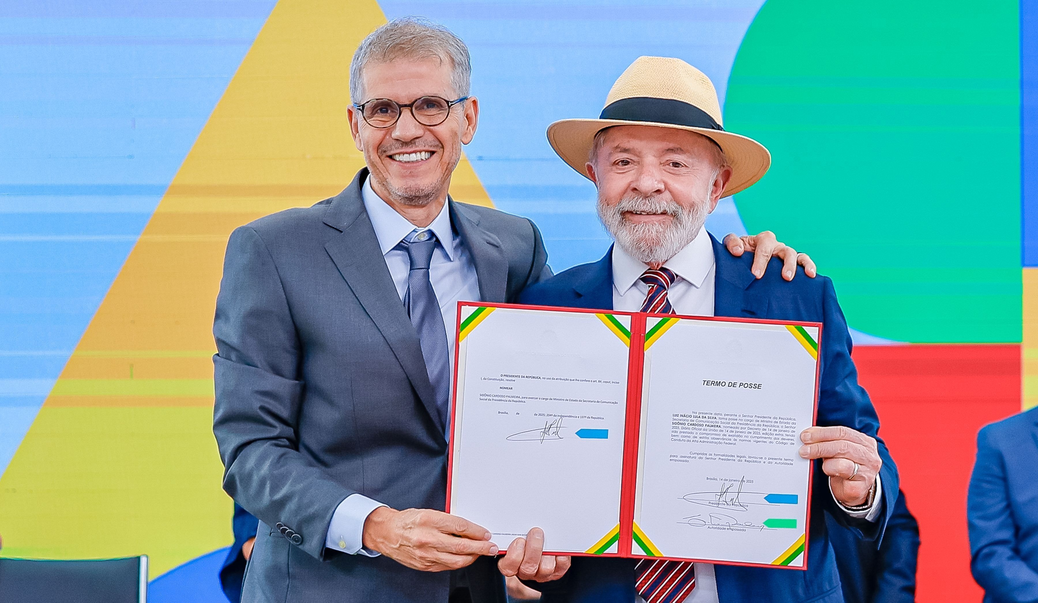 Big Techs: Alcolumbre aciona jurídico e avalia suspender decretos de Lula