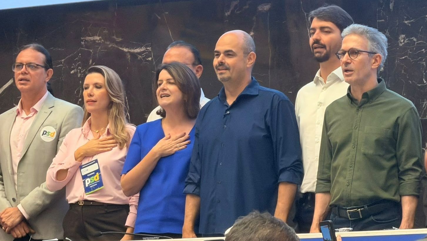 Na Paraíba, Flávio cita Bolsa Família e coloca Nordeste como “solução”