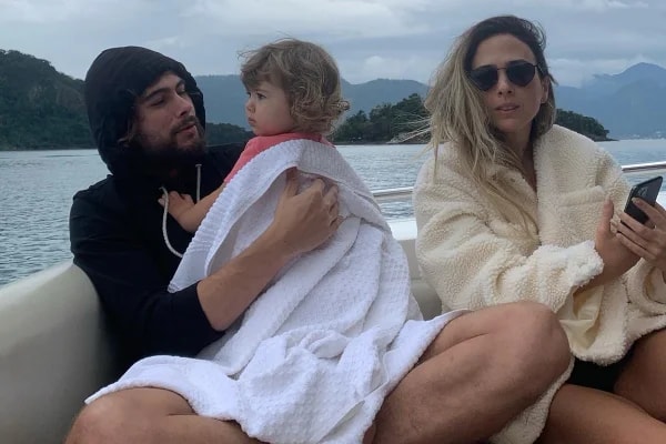 Tatá Werneck ganha declaração de Rafa Vitti e fala em ter mais filhos