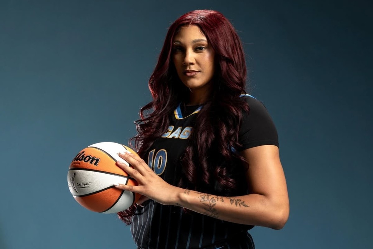Pivô brasileira da WNBA atinge marca de mil pontos na carreira