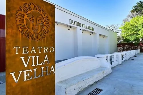 Teatro Vila Velha é reinaugurado com maior acessibilidade após reforma
