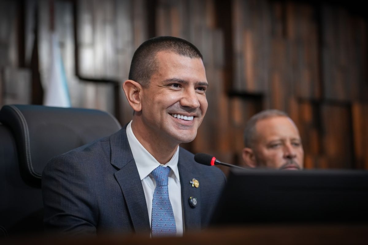 União Brasil e PP abandonam Douglas Ruas e rompem com PL no Rio