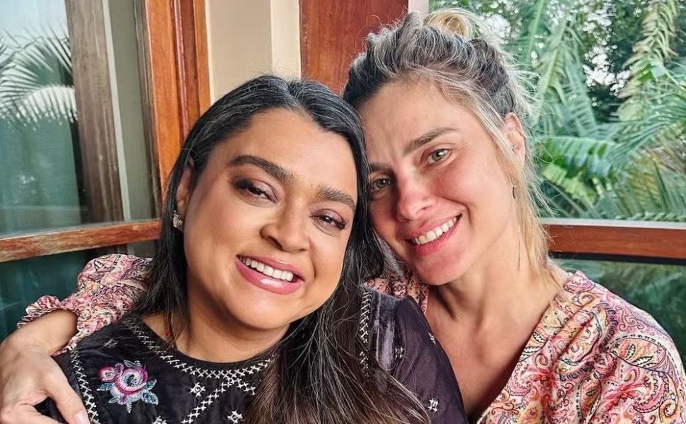 Luciano Huck revela beijo triplo com Preta Gil aos 28 anos