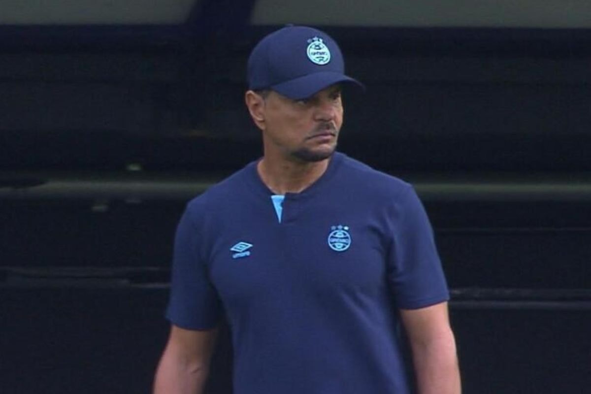 Defesa da ex-companheira de auxiliar do Grêmio se pronuncia sobre prisão