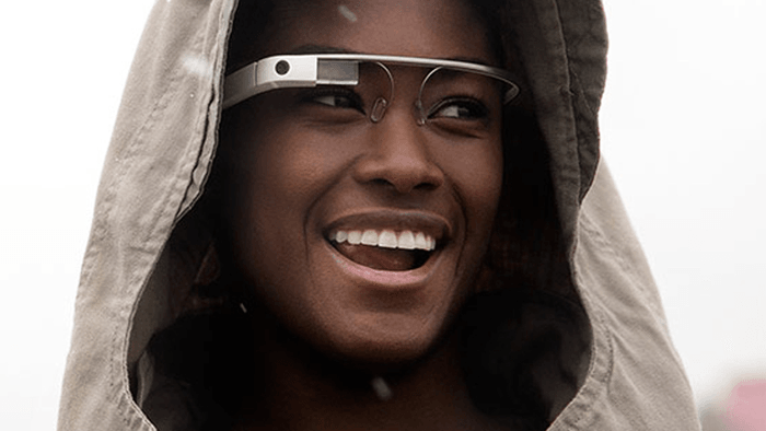 Google Glass fracassou porque "moda importa mais que tecnologia" para executivo