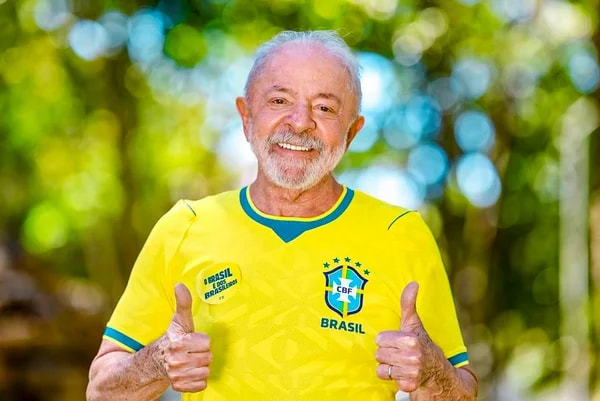 Estratégia cruzada: temendo desgastes, Lula e Flávio calculam ida a debates