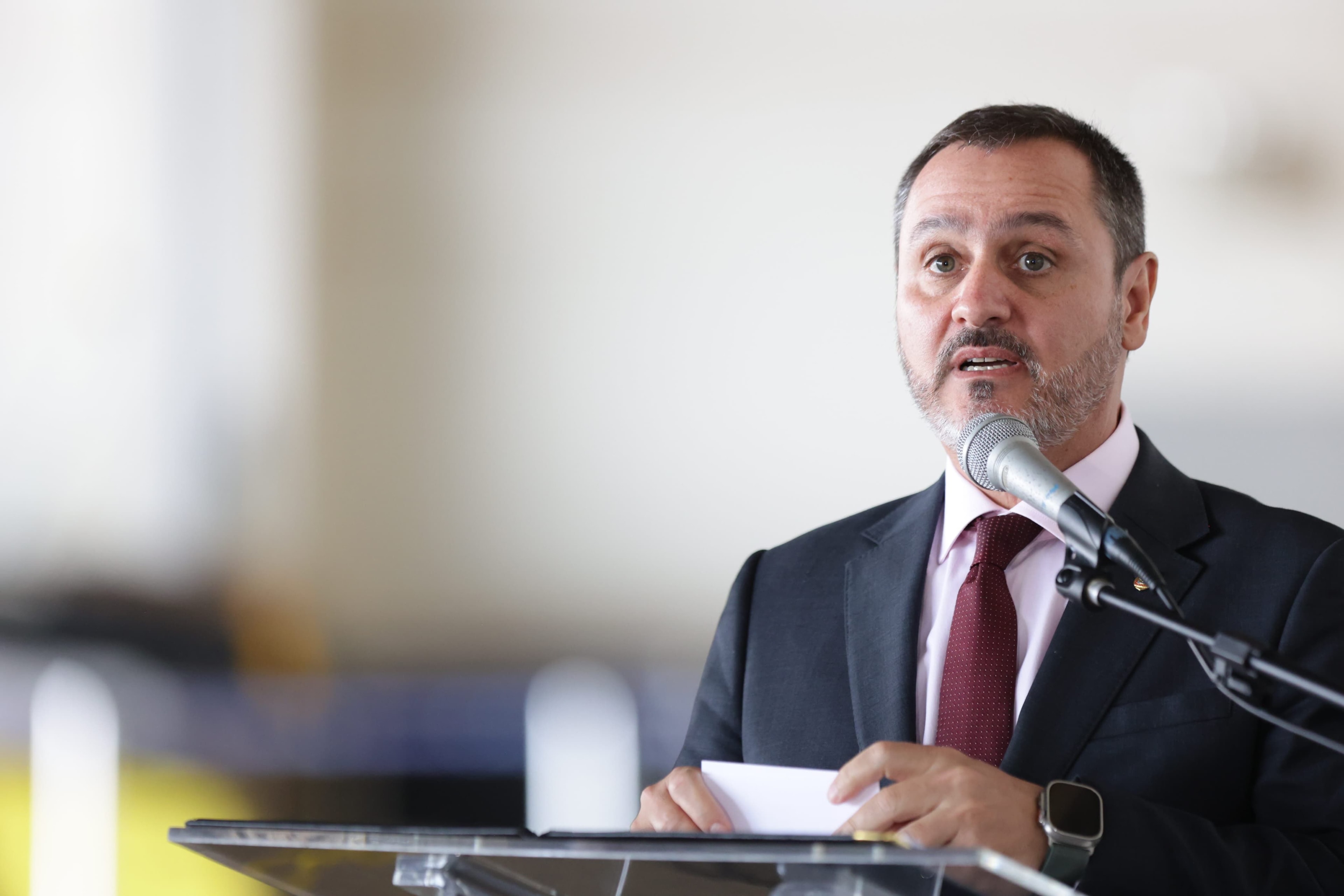 Andrei Rodrigues é notificado sobre afastamento da PF