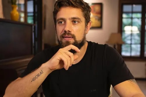 Rafael Cardoso abre o coração após um mês de internação por vícios