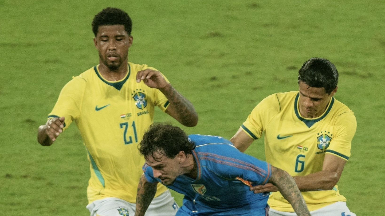 Bruno Guimarães reconhece atuação abaixo da Seleção: “Era para 7 ou 8 gols”